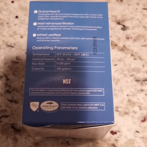 Refrigerator water filter - Picture 2 of 3